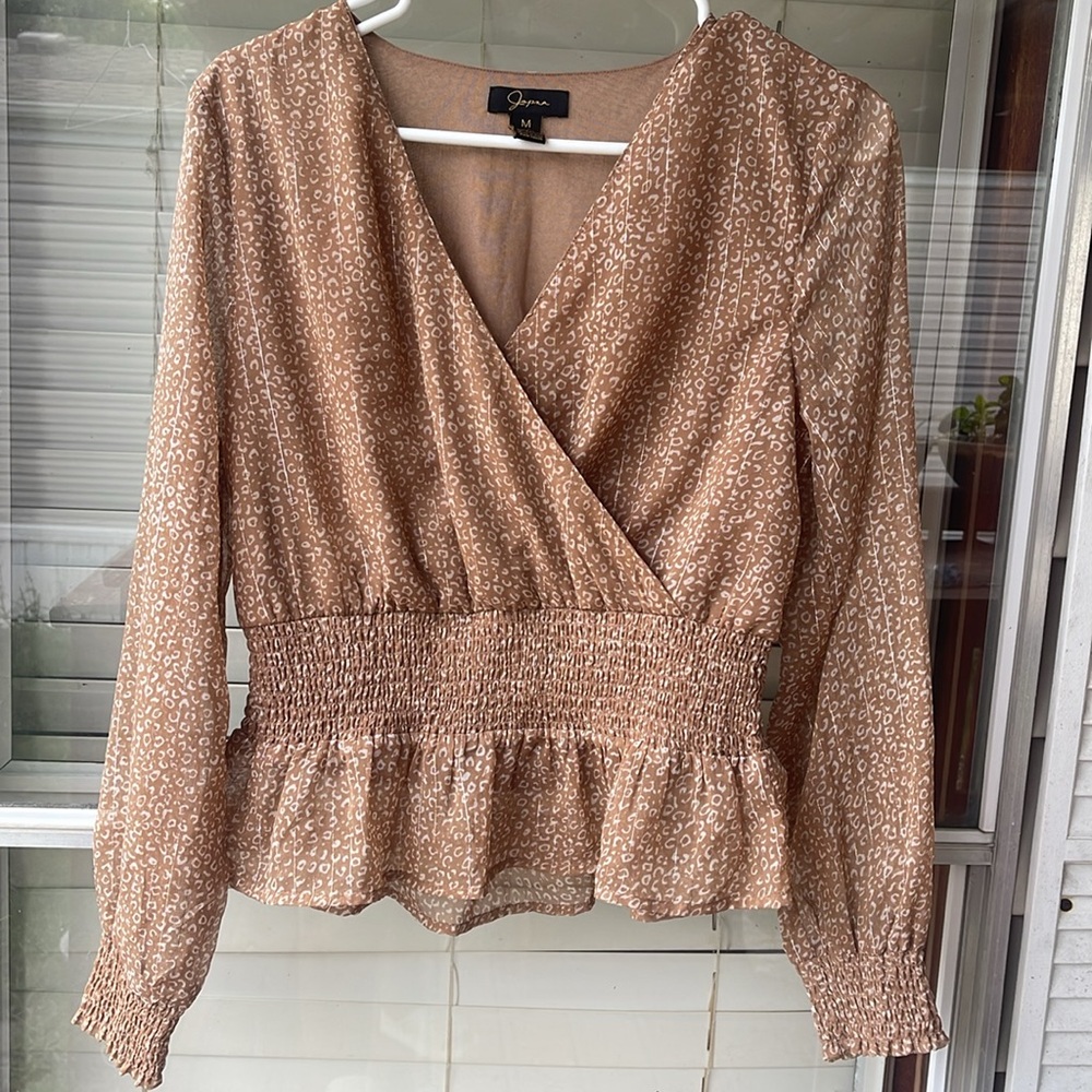 Japna Cross Blouse M Beige Animal Print Elastic Waist Smocked Ruffle Boho Chic M